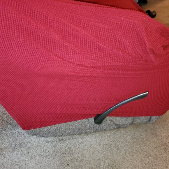 Luxury Stretch Armchair/Recliner Cover in Deep Ruby Red (Burgundy) - Picture 2 of 5